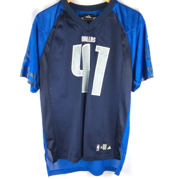 Dirk Nowitzki Dallas Mavericks Football Jersey - Picture 8 of 8